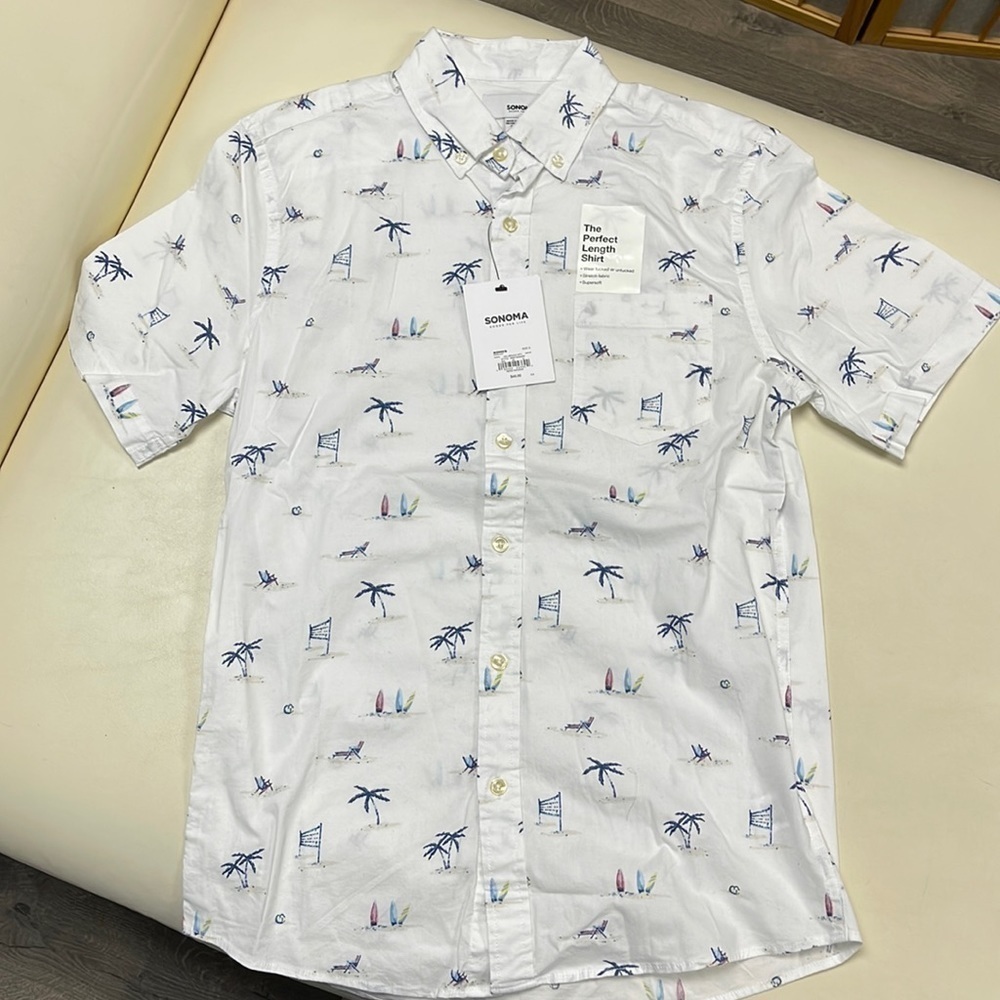 Sonoma beach scenes button down size small